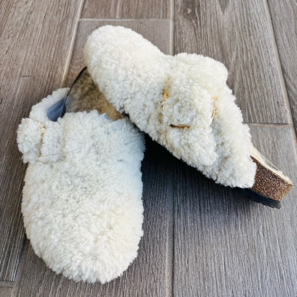 Birkenstock Cream Shearling Boston big buckle Mules/Clogs size EU 40 US 7.5-8